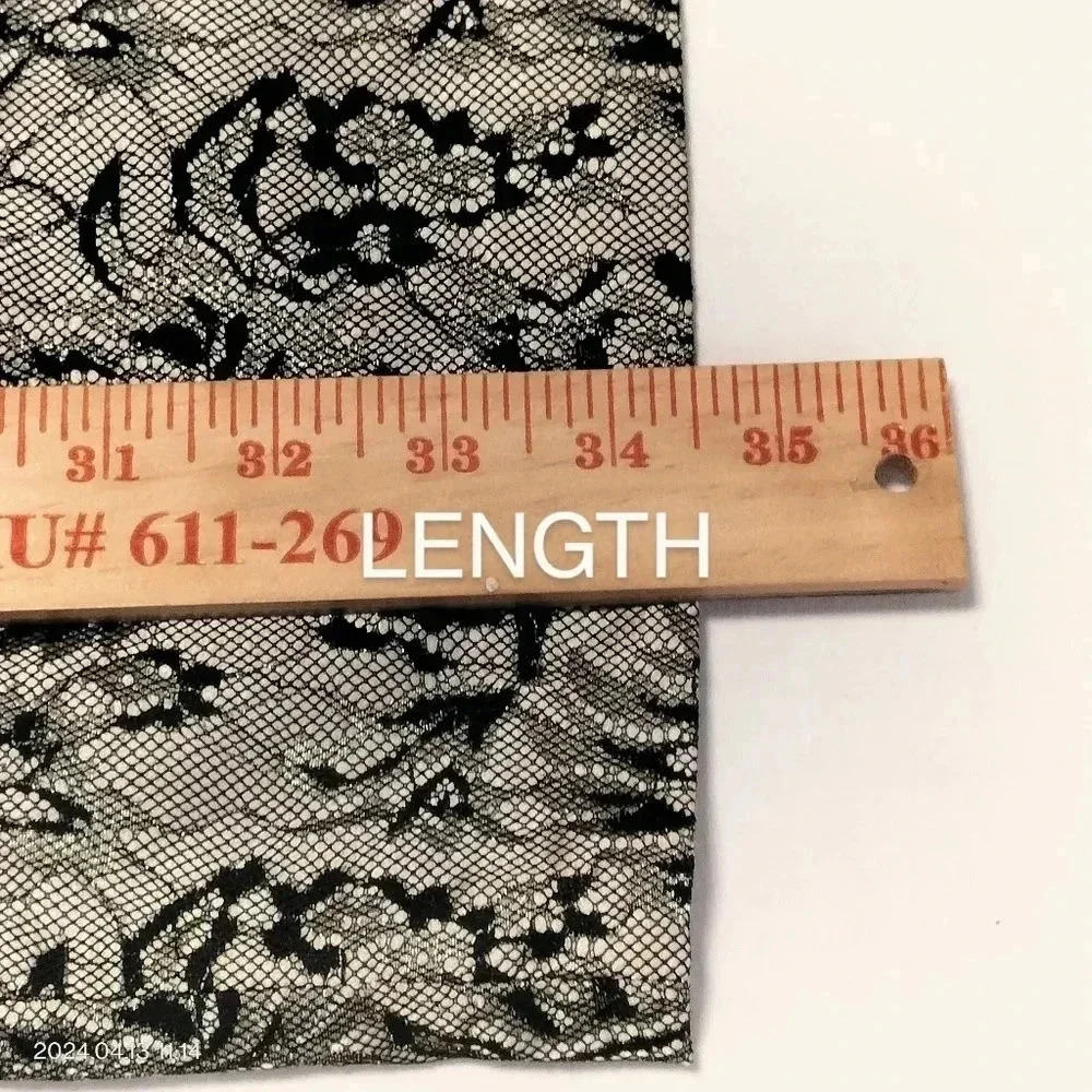 Taylor petite size 4p Black Gold Metallic Lined Cocktail Party Dress - Picture 13 of 13